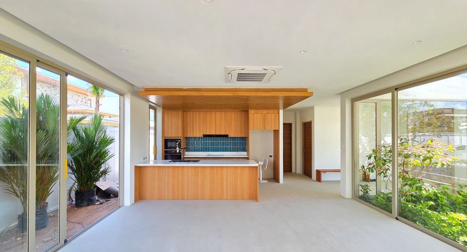 Villa en venta de 4 habitaciones en Thalang, Phuket