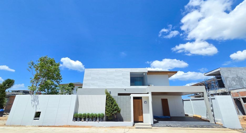 Villa en venta de 4 habitaciones en Thalang, Phuket