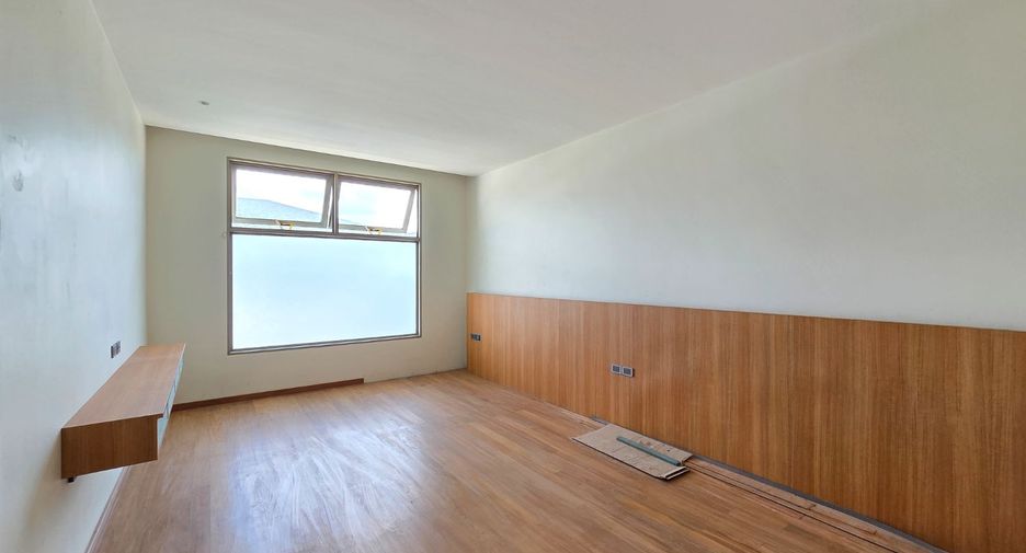 Villa en venta de 4 habitaciones en Thalang, Phuket