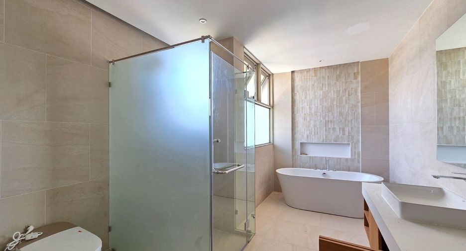 Villa en venta de 4 habitaciones en Thalang, Phuket
