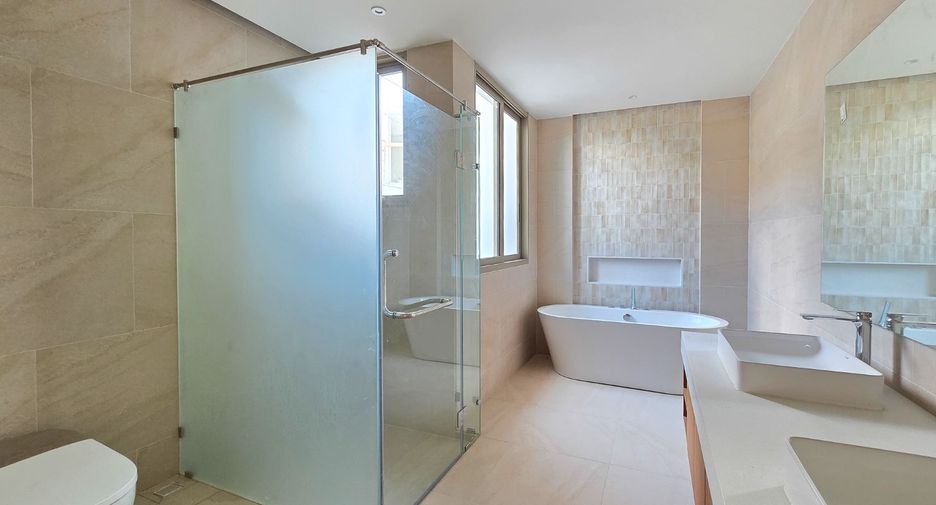 Villa en venta de 4 habitaciones en Thalang, Phuket