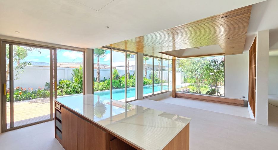 Villa en venta de 4 habitaciones en Thalang, Phuket