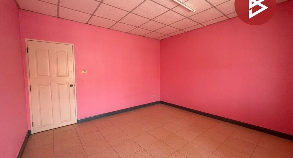 For sale 3 bedrooms townhouse in Bang Bo, Samut Prakan