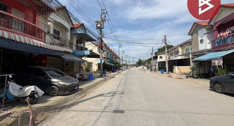 For sale 3 bedrooms townhouse in Bang Bo, Samut Prakan