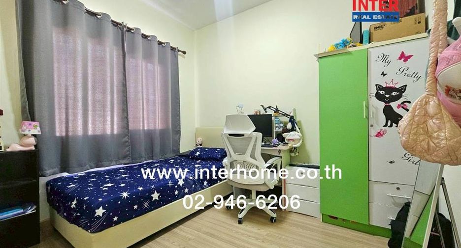 À vendre 3 chambres maison de ville à Mueang Nonthaburi, Nonthaburi