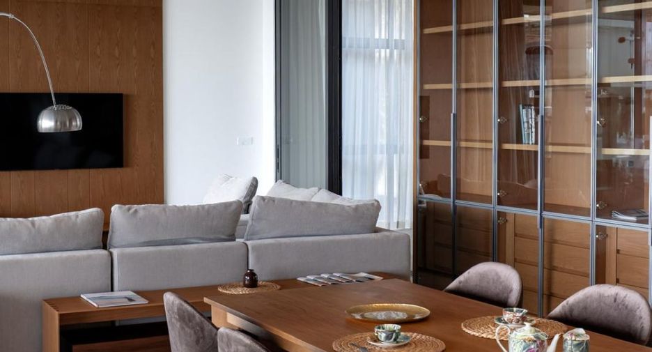 For sale 4 bedrooms villa in Mueang Phuket, Phuket
