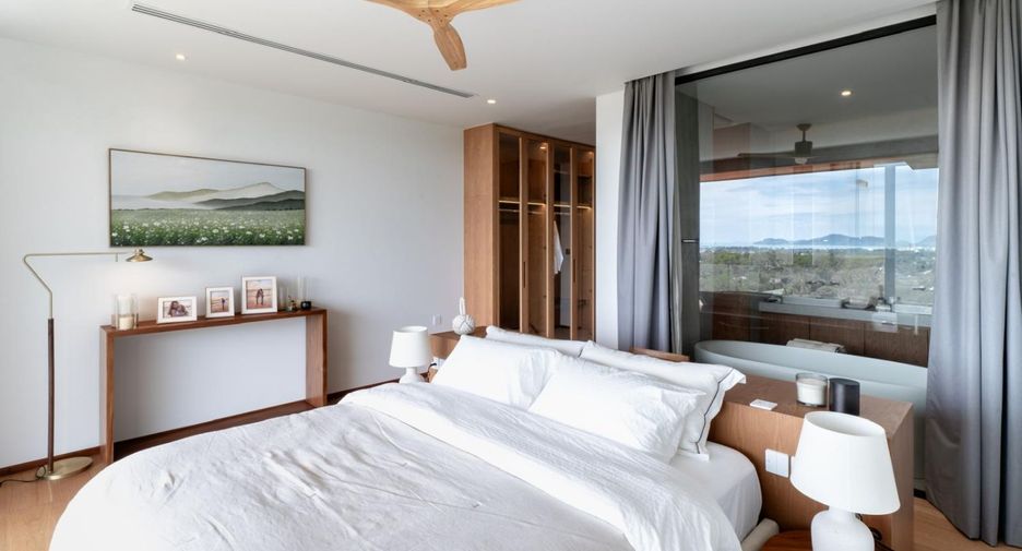 For sale 4 bedrooms villa in Mueang Phuket, Phuket