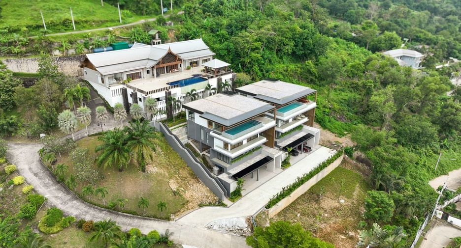 For sale 4 bedrooms villa in Mueang Phuket, Phuket