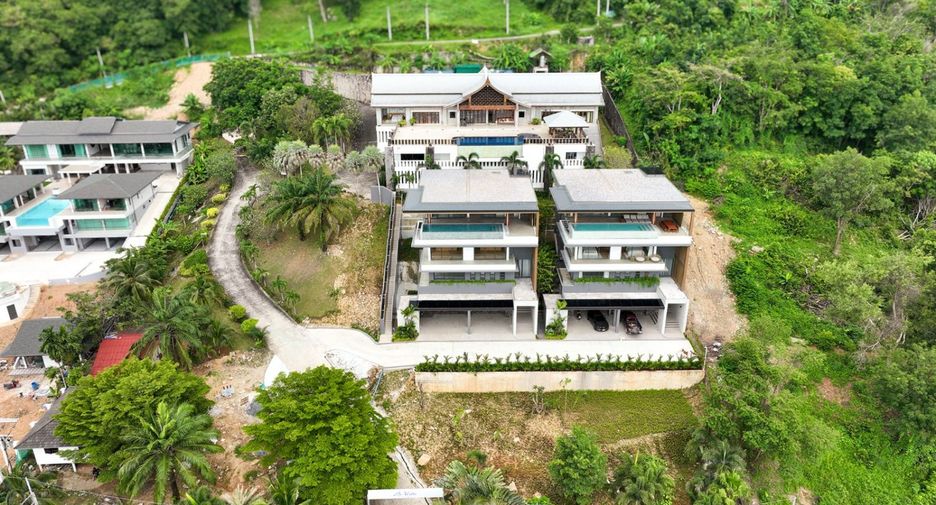 For sale 4 bedrooms villa in Mueang Phuket, Phuket