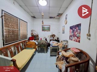For sale 2 bedrooms townhouse in Phra Pradaeng, Samut Prakan