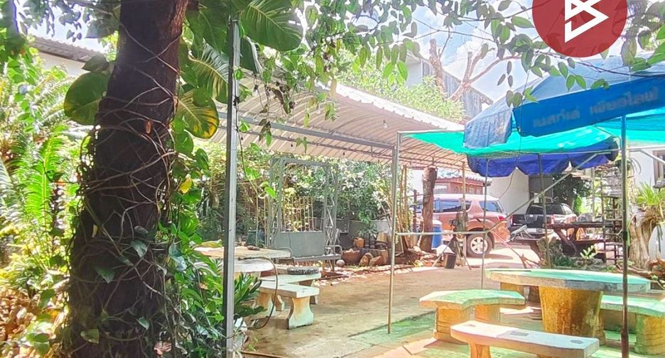 For sale 4 bedrooms house in Mueang Chanthaburi, Chanthaburi