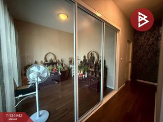 For sale 3 bedrooms townhouse in Lak Si, Bangkok