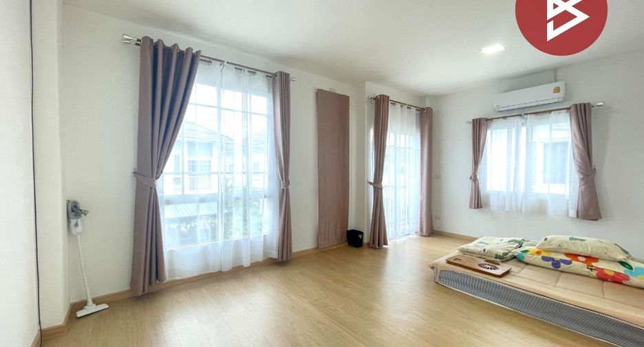 À vendre 3 chambres maison à Phan Thong, Chonburi