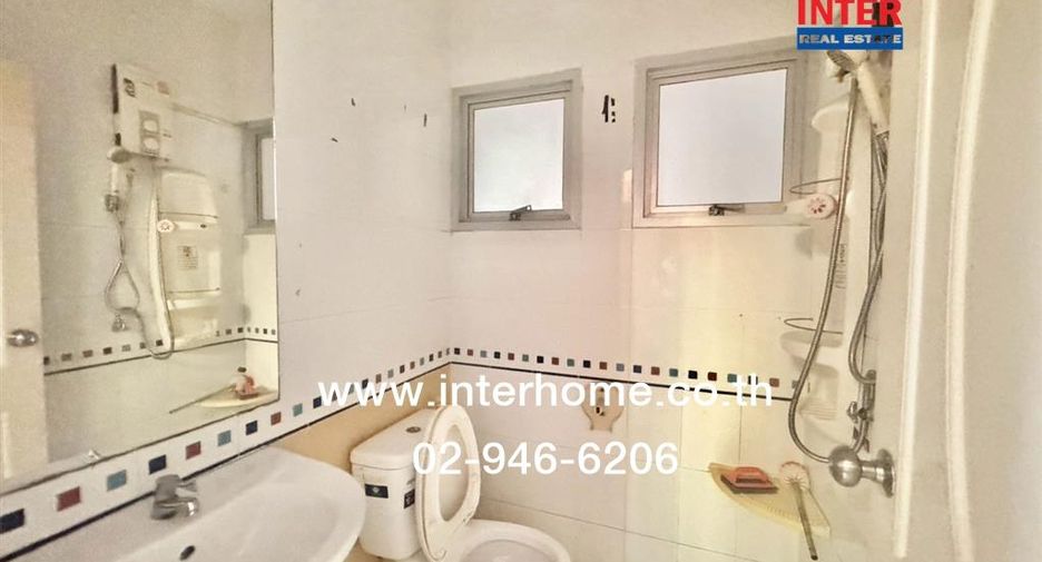 For sale 4 bedrooms house in Nong Khaem, Bangkok