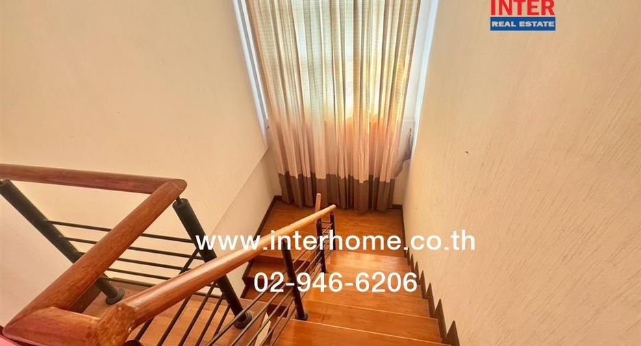 For sale 4 bedrooms house in Nong Khaem, Bangkok