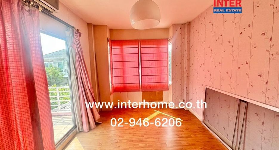 For sale 4 bedrooms house in Nong Khaem, Bangkok