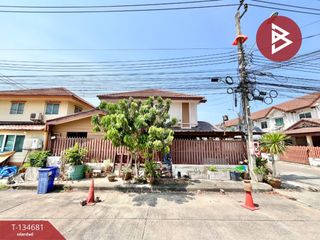 Reihenhaus zum Kauf mit 4 Zimmer in Mueang Samut Prakan, Samut Prakan