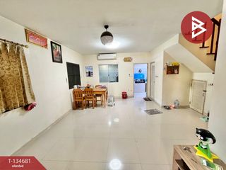 Reihenhaus zum Kauf mit 4 Zimmer in Mueang Samut Prakan, Samut Prakan