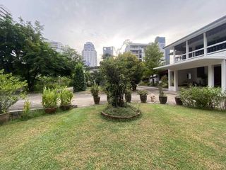 For sale land in Watthana, Bangkok