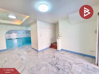 出售 3 卧室 联排别墅 在 Mueang Samut Sakhon, Samut Sakhon