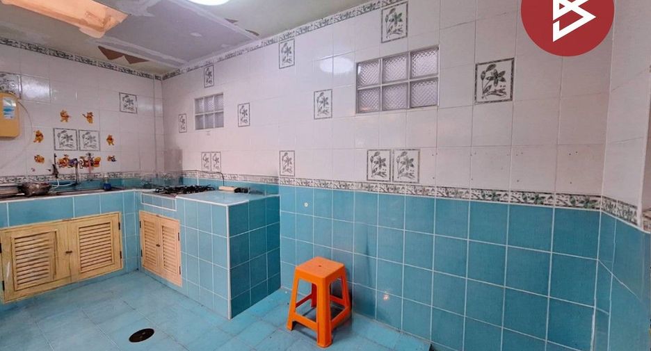 Casa adosada en venta de 3 habitaciones en Mueang Samut Sakhon, Samut Sakhon