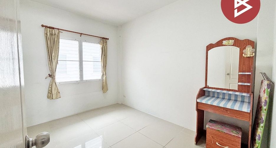 For sale 3 bedrooms townhouse in Mueang Chon Buri, Chonburi