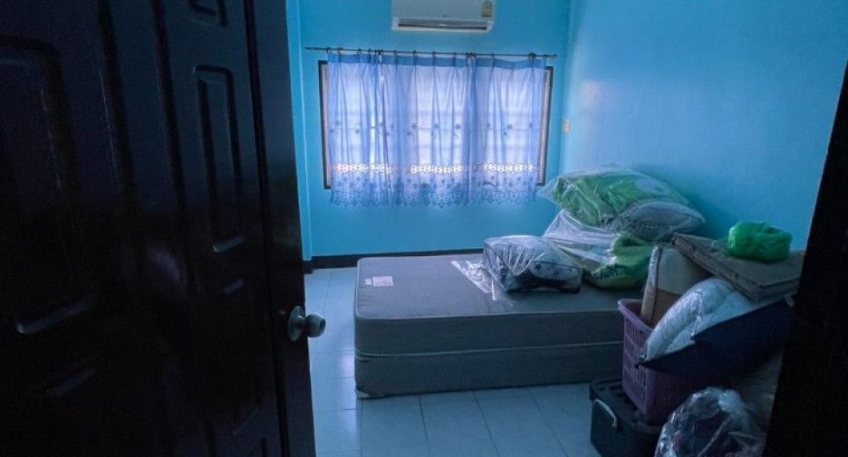 Local comercial en venta de 5 habitaciones en Mueang Chon Buri, Chonburi