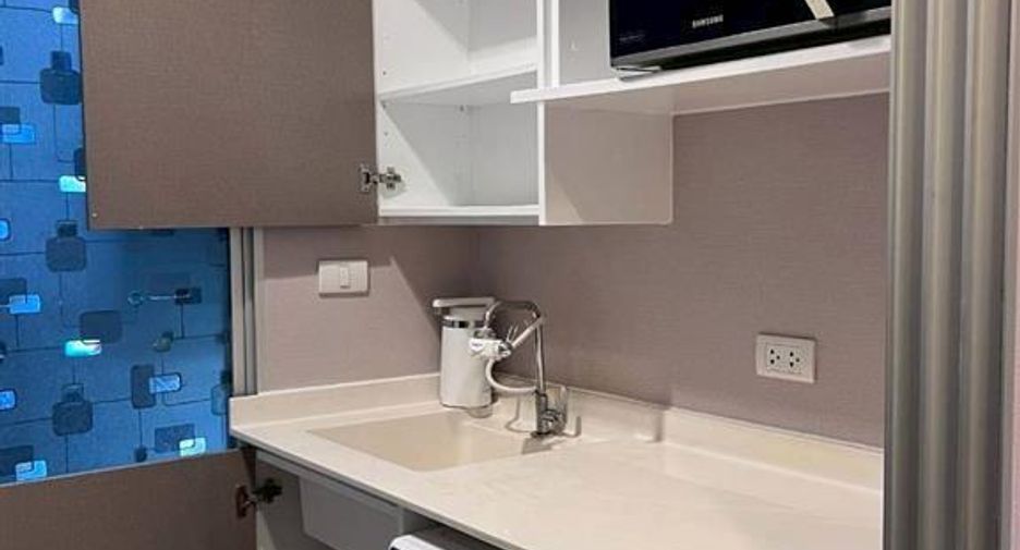 Продажа 1 кровать кондо в Чатучак, Бангкок