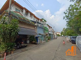 出售 4 卧室 联排别墅 在 Bueng Kum, 曼谷