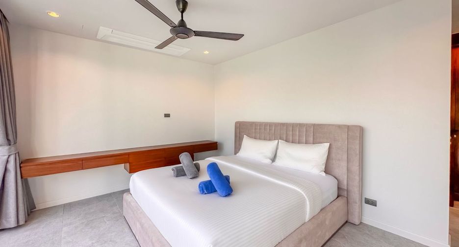 For sale 4 bedrooms villa in Mueang Phuket, Phuket
