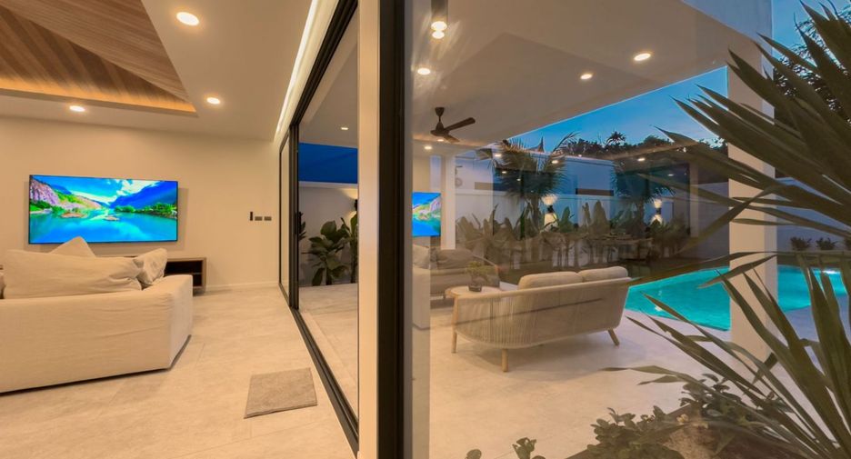 For sale 4 bedrooms villa in Mueang Phuket, Phuket
