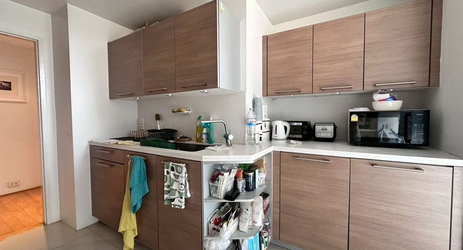 For sale 1 bed condo in Pathum Wan, Bangkok