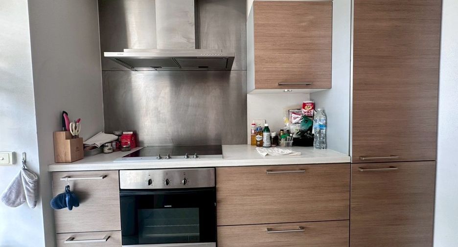 For sale 1 bed condo in Pathum Wan, Bangkok