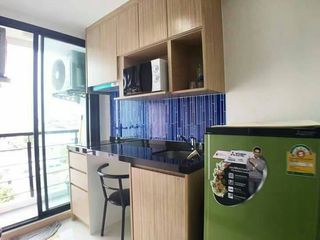 Condo en alquiler de 1 habitaciones en Phra Khanong, Bangkok