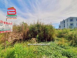 Продажа Участок в Лат Крабанг, Бангкок
