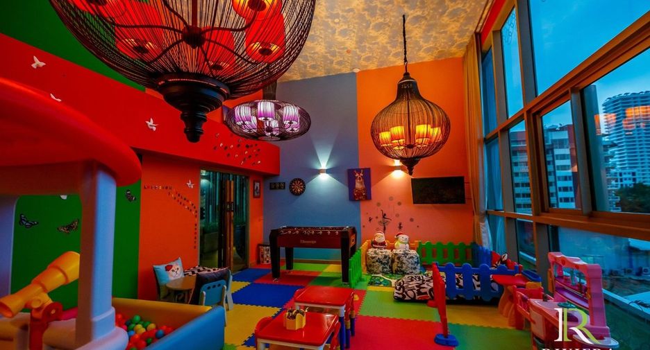 À louer et à vendre 1 chambre condo à Bang Lamung, Chonburi