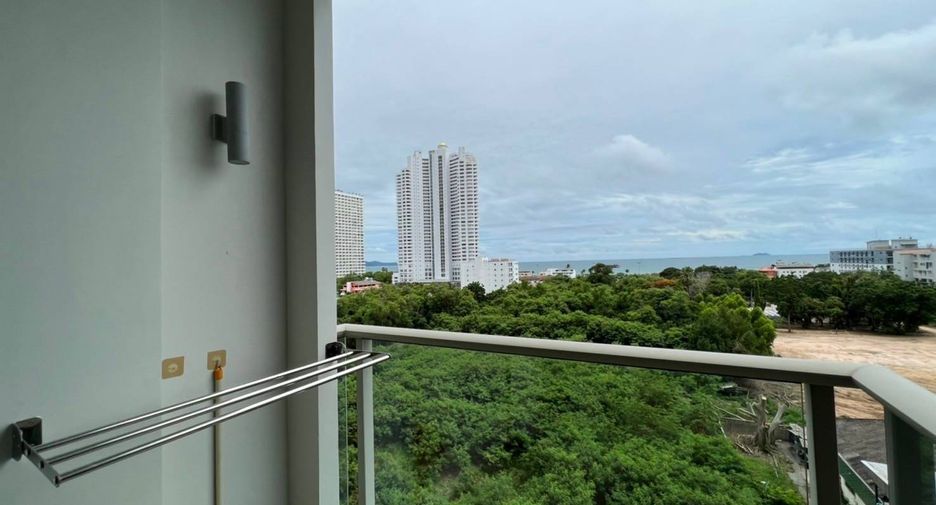 À louer et à vendre 1 chambre condo à Bang Lamung, Chonburi