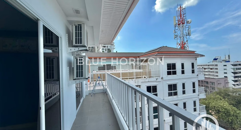 For sale 4 bedrooms condo in Bang Lamung, Chonburi