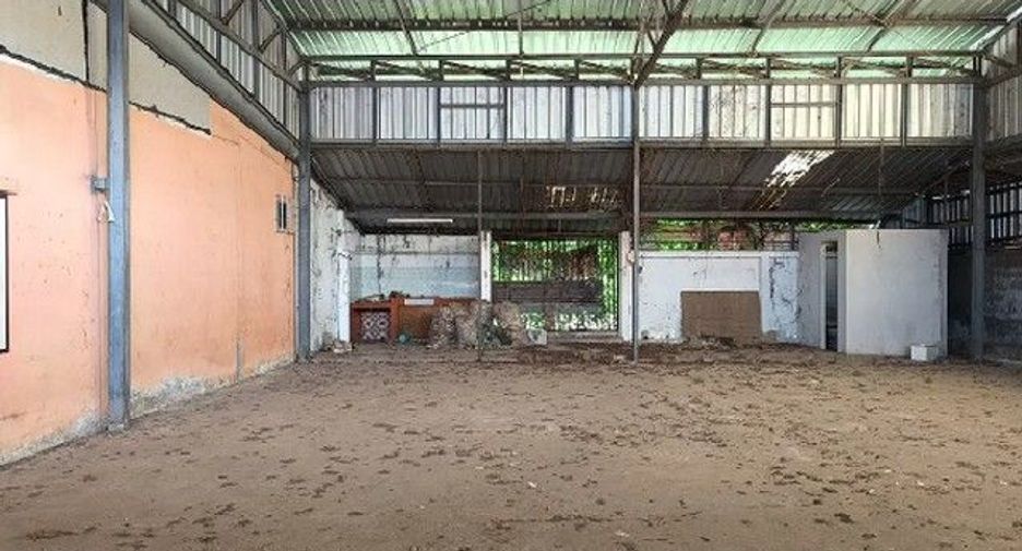 出售 1 卧室 仓库 在 Wang Thong, Phitsanulok