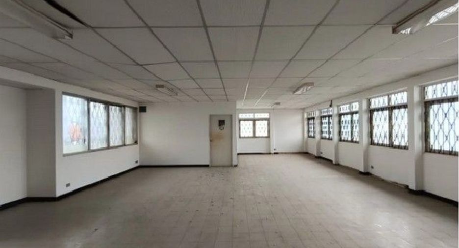 Продажа 1 кровать офис в Taphan Hin, Phichit