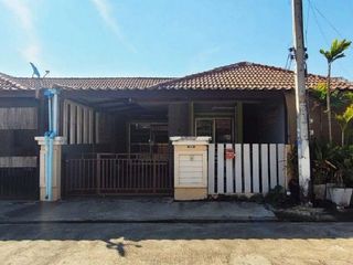 For sale 1 Beds townhouse in Prachantakham, Prachin Buri