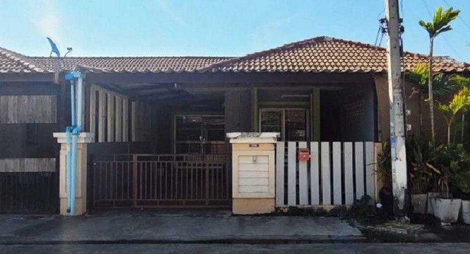 For sale 1 bed townhouse in Prachantakham, Prachin Buri