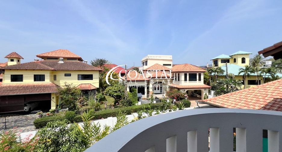 For sale 5 bedrooms house in Bang Lamung, Chonburi