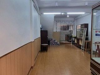 Аренда 3 спальни торговое помещение в Пхра Кханонг, Бангкок