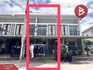 For sale 3 bedrooms townhouse in Phan Thong, Chonburi