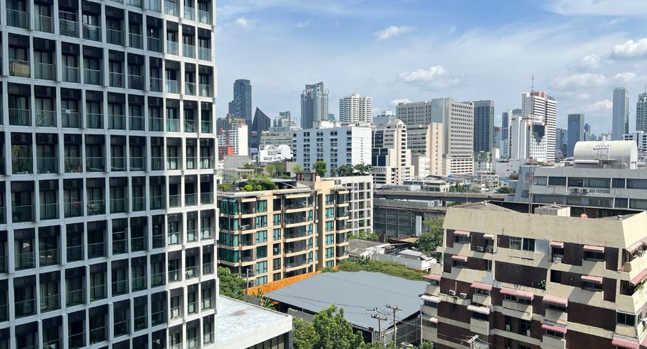 For sale 1 bed condo in Pathum Wan, Bangkok