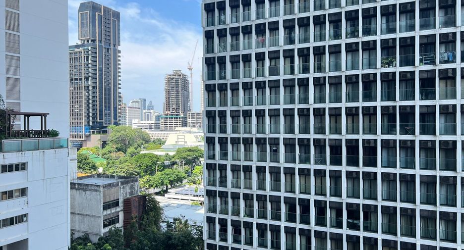 For sale 1 bed condo in Pathum Wan, Bangkok