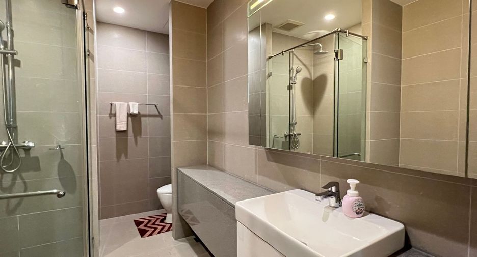 For sale 1 bed condo in Pathum Wan, Bangkok
