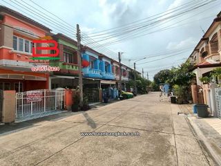For rent 2 ベッドルーム townhouse in Sai Mai, Bangkok