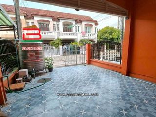 For rent 2 ベッドルーム townhouse in Sai Mai, Bangkok